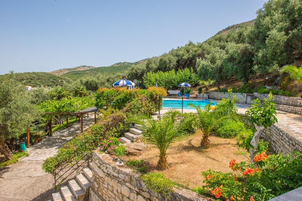 Dionysos Apartments Apraos Exteriér fotografie