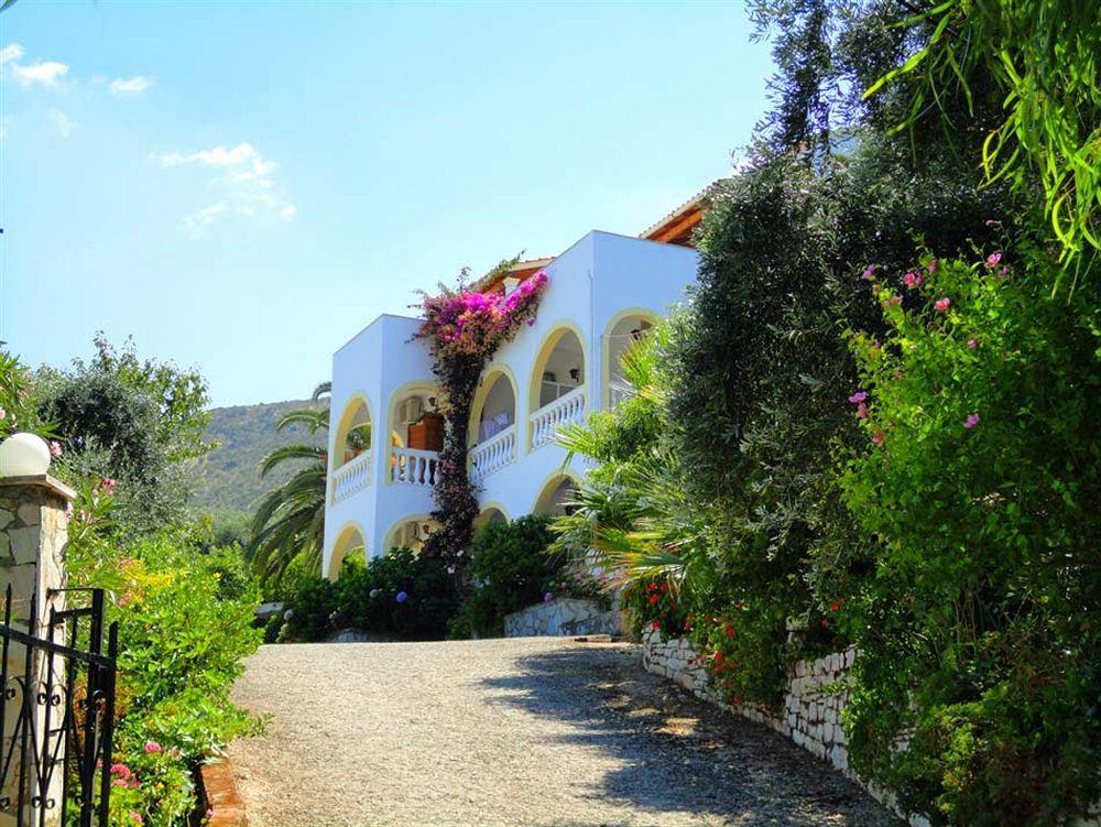 Dionysos Apartments Apraos Exteriér fotografie