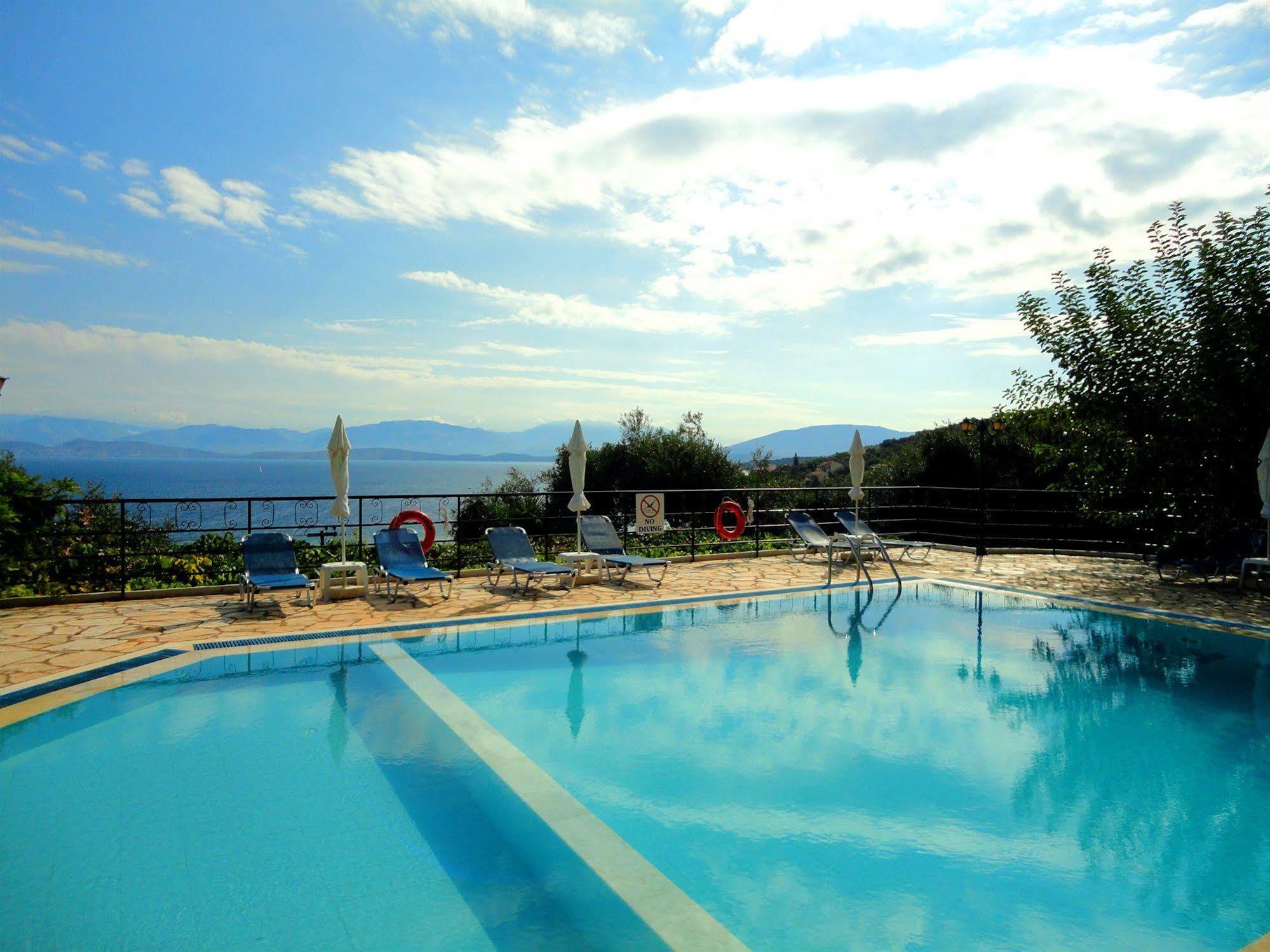 Dionysos Apartments Apraos Exteriér fotografie